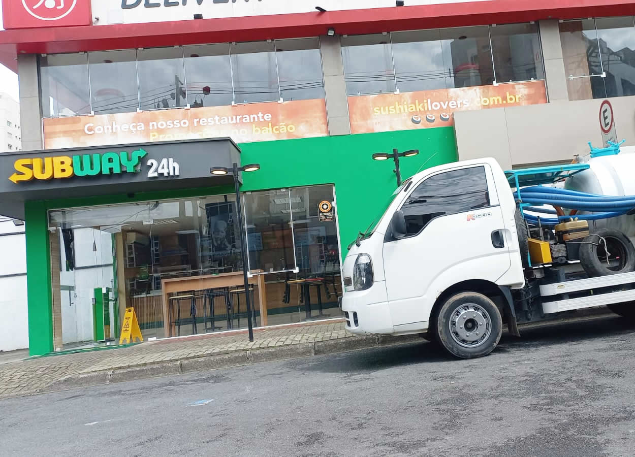 desentupidora-curitiba-pr-5